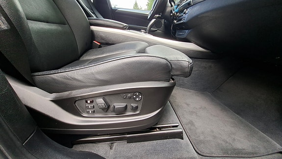 BMW X5 22 of 30