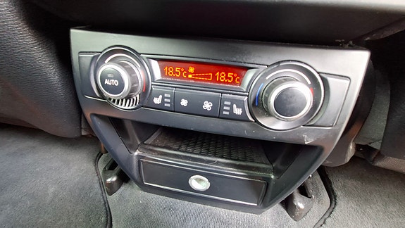 BMW X5 25 of 30