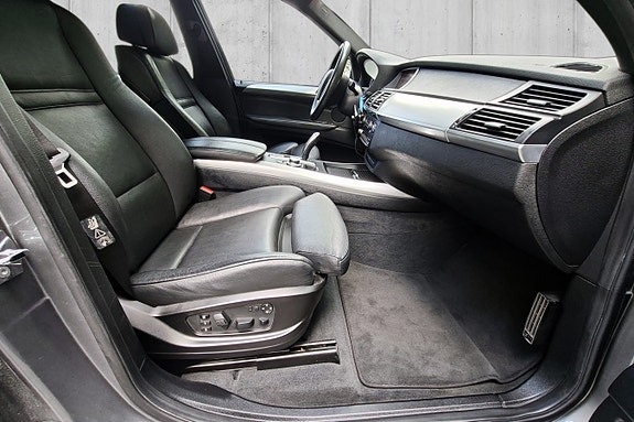 BMW X5 15 of 30