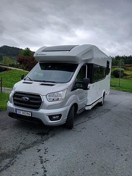 Ford Benimar Tessoro 495