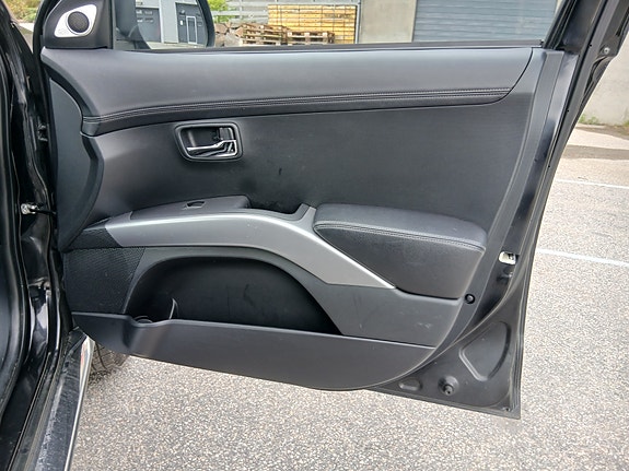 Peugeot 4007 20 of 30