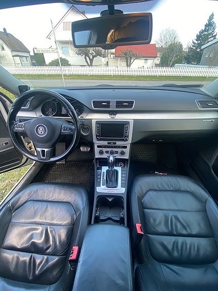 Volkswagen Passat Alltrack 20 of 29