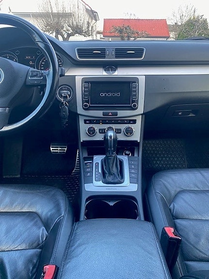 Volkswagen Passat Alltrack 21 of 29