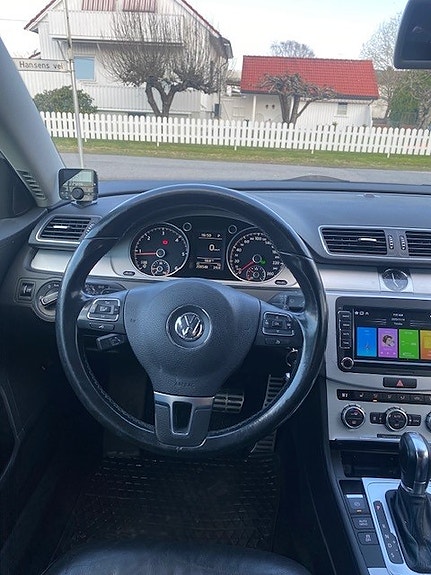 Volkswagen Passat Alltrack 23 of 29