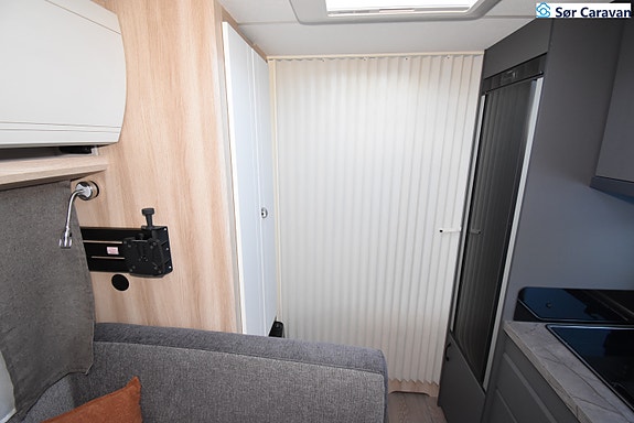 Hobby De Luxe 540 KMFe.  Køyeseng og lekerom 21 of 30