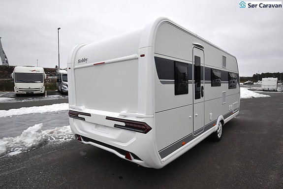 Hobby De Luxe 540 KMFe.  Køyeseng og lekerom 2 of 30