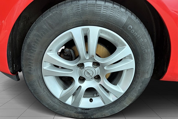Opel Corsa 13 of 13