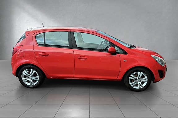 Opel Corsa 8 of 13