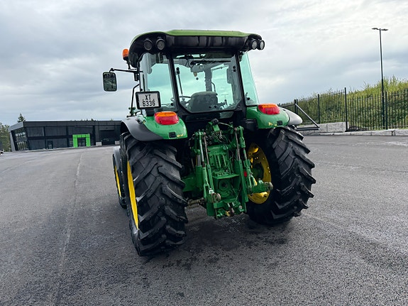 John Deere 5820 15 of 30