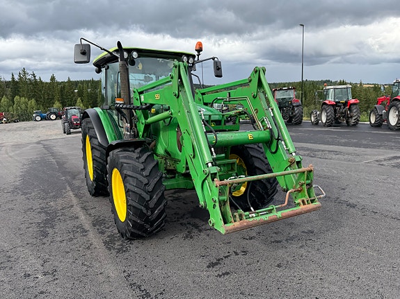 John Deere 5820 26 of 30
