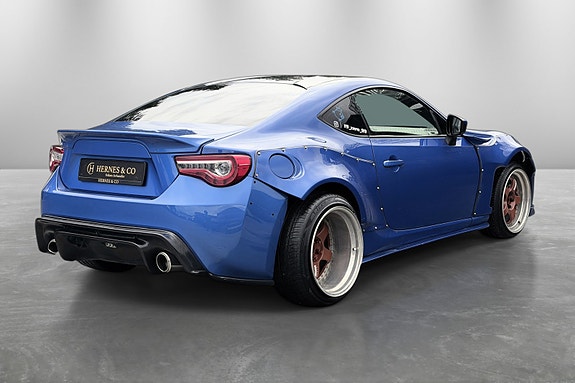 Subaru BRZ 7 of 30