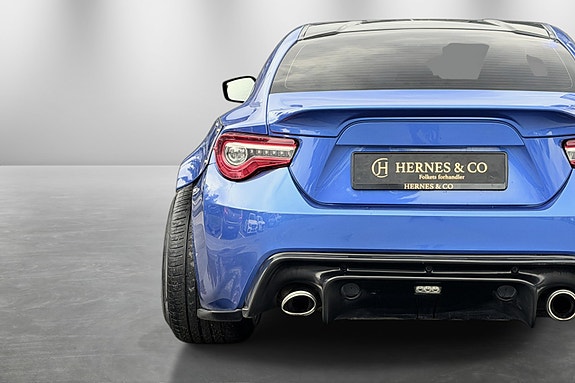 Subaru BRZ 10 of 30