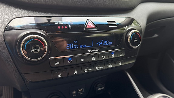 Hyundai Tucson 23 of 26
