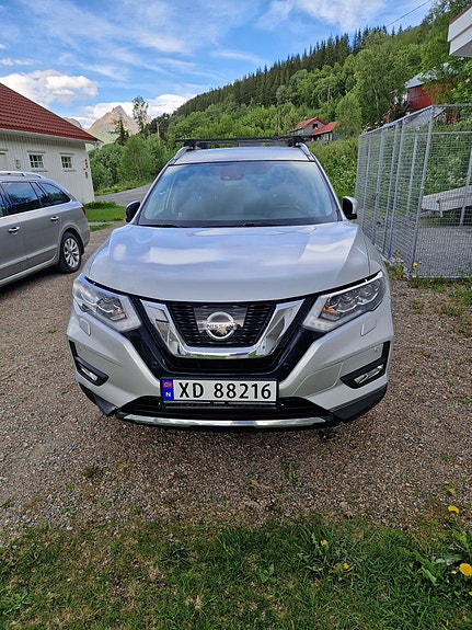 Nissan X-Trail 4 of 5