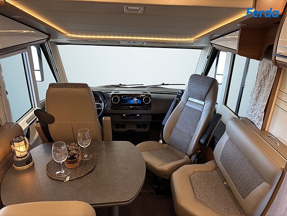 Carthago c-tourer I 149 LE Mercedes 4 of 5