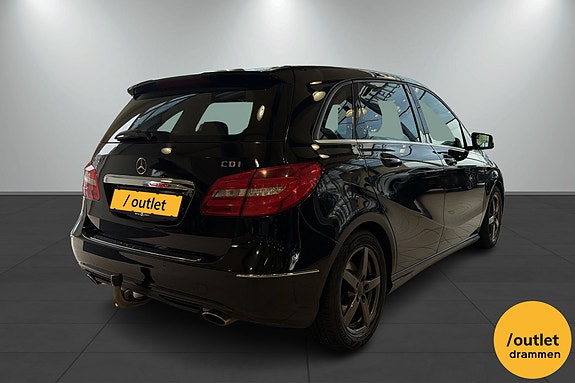 Mercedes-Benz B180 6 of 20