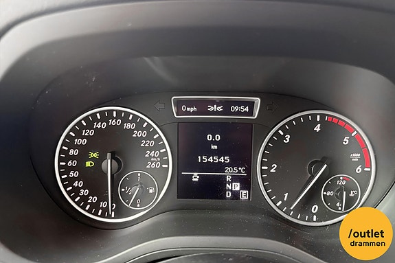 Mercedes-Benz B180 15 of 20