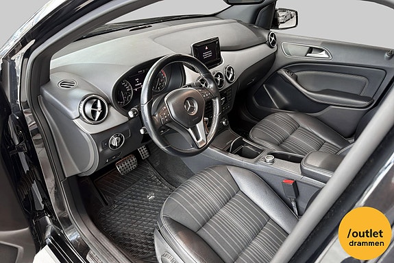 Mercedes-Benz B180 13 of 20