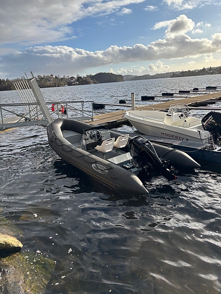Her betales det nesten bare for motor. (2022mod) 2 of 5