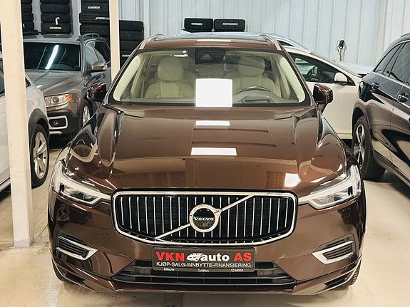 Volvo XC60 3 of 5