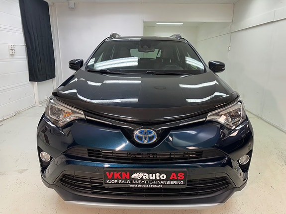 Toyota RAV4 5 of 5
