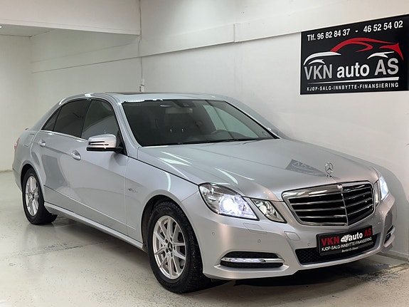 Mercedes-Benz E-Klasse 2 of 5