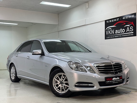 Mercedes-Benz E-Klasse 4 of 5