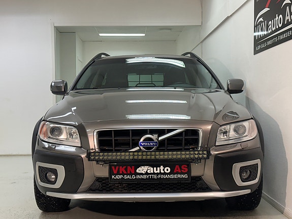 Volvo XC70 4 of 5