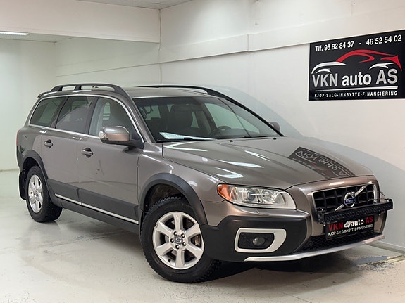Volvo XC70 3 of 5