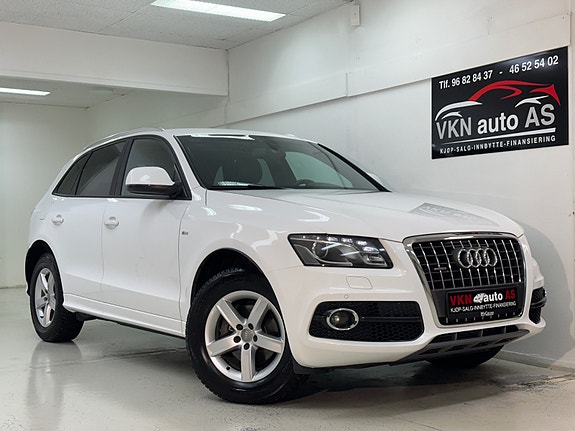 Audi Q5 2 of 5