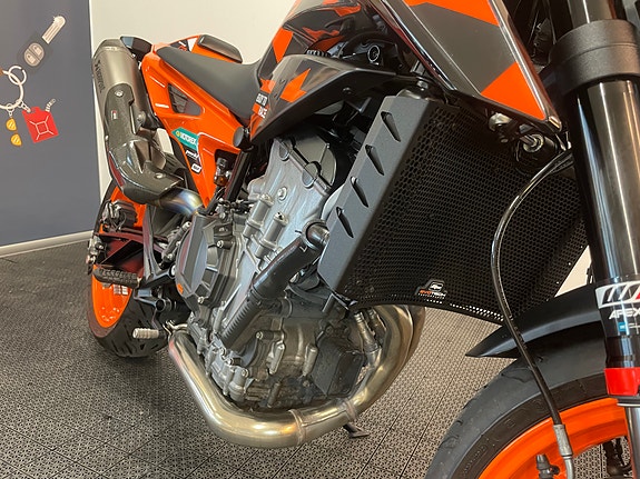 KTM 890 Duke GP *** SERVICE/GARANTI *** 27 of 30