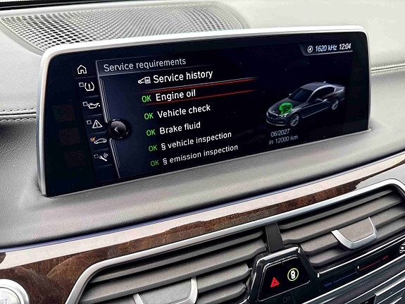 BMW 7-Serie 29 of 30