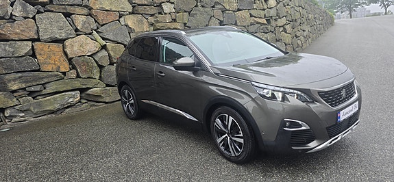Peugeot 3008 3 of 5