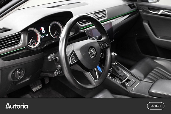 Skoda Superb 12 of 30
