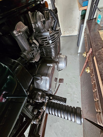 Kawasaki Z 900 16 of 21
