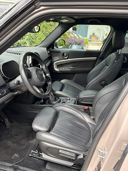 MINI Countryman Cooper SE 7 of 13