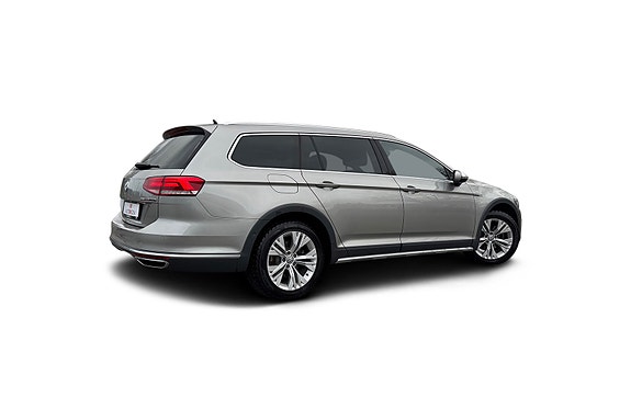 Volkswagen Passat 4 of 5