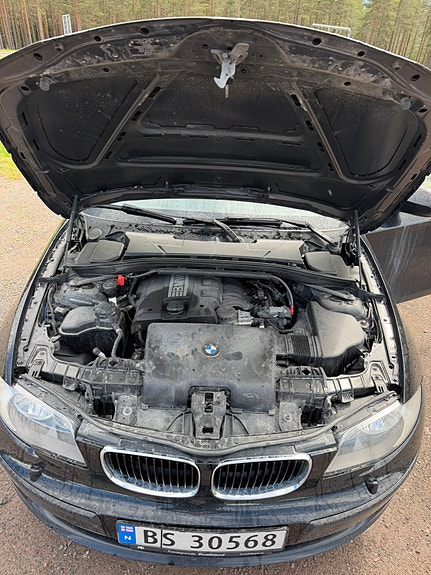 BMW 116i 4 of 10