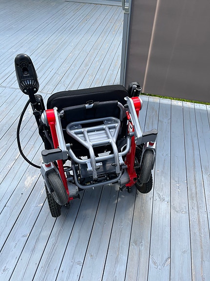 Product image 8 of 9