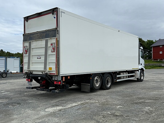 Mercedes-Benz Actros  2553 3 of 5
