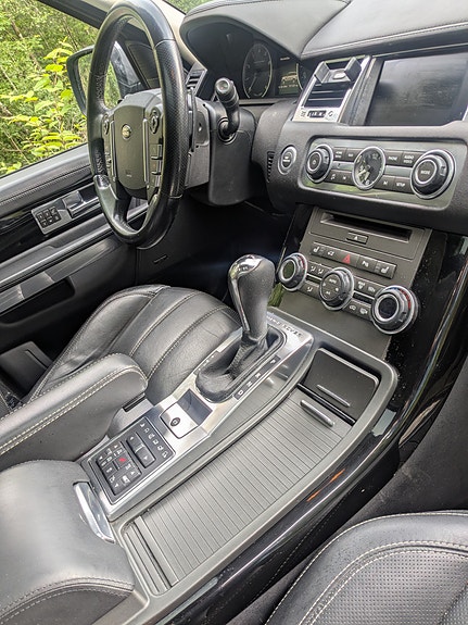 Land Rover Range Rover 11 of 23