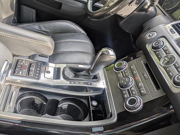 Land Rover Range Rover 10 of 23