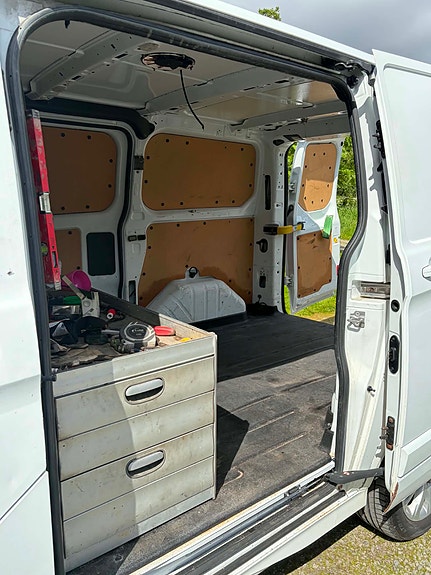 Ford Transit 4 of 5