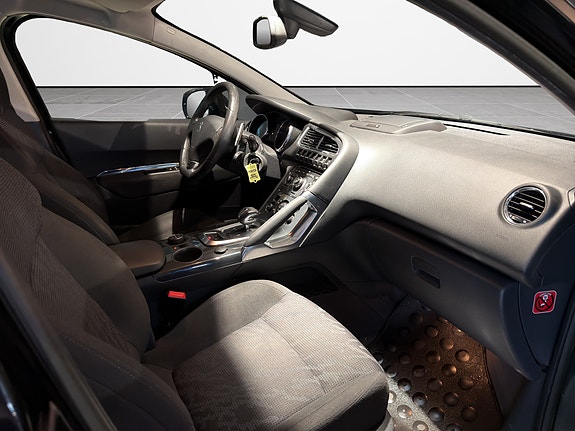 Peugeot 3008 19 of 23