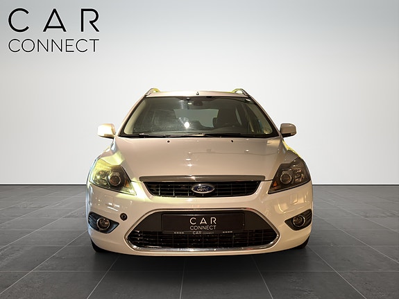 Ford Focus 9 of 21