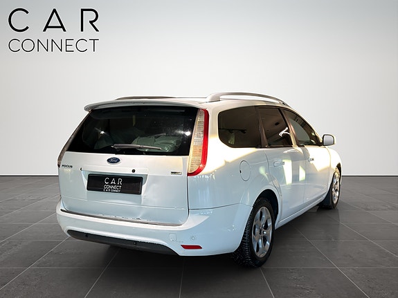 Ford Focus 10 of 21