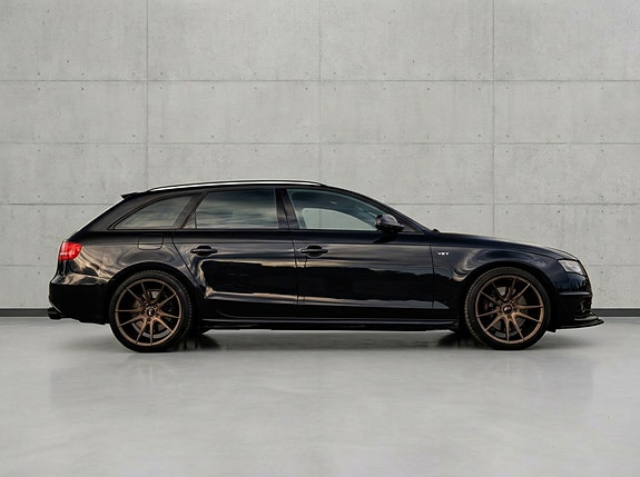 Audi S4 4 of 5