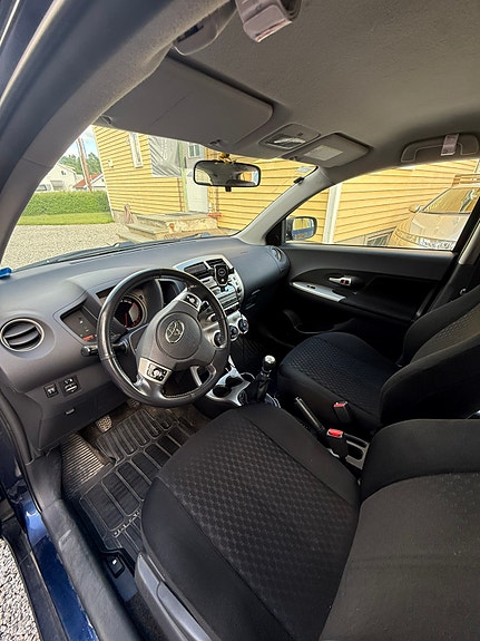 Toyota Urban Cruiser 15 of 17