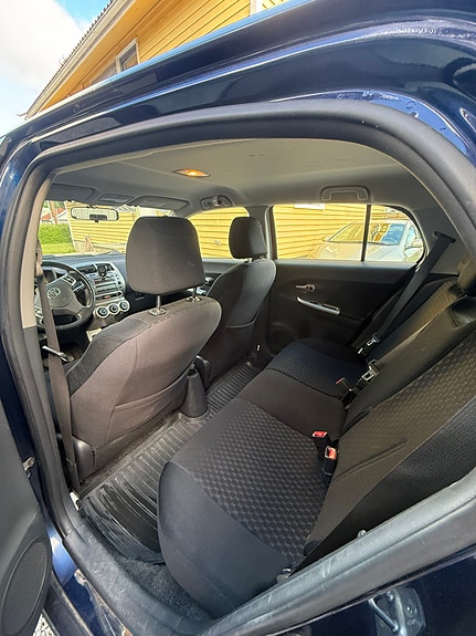 Toyota Urban Cruiser 11 of 17
