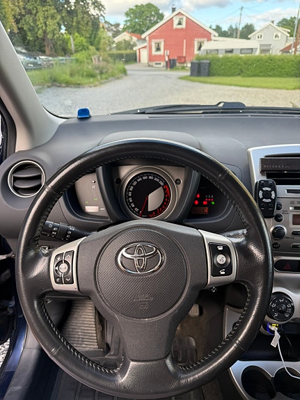 Toyota Urban Cruiser 16 of 17